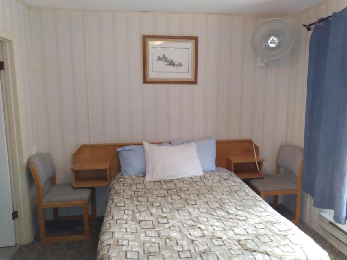 Appletree Inn Radium Hot Springs Luaran gambar